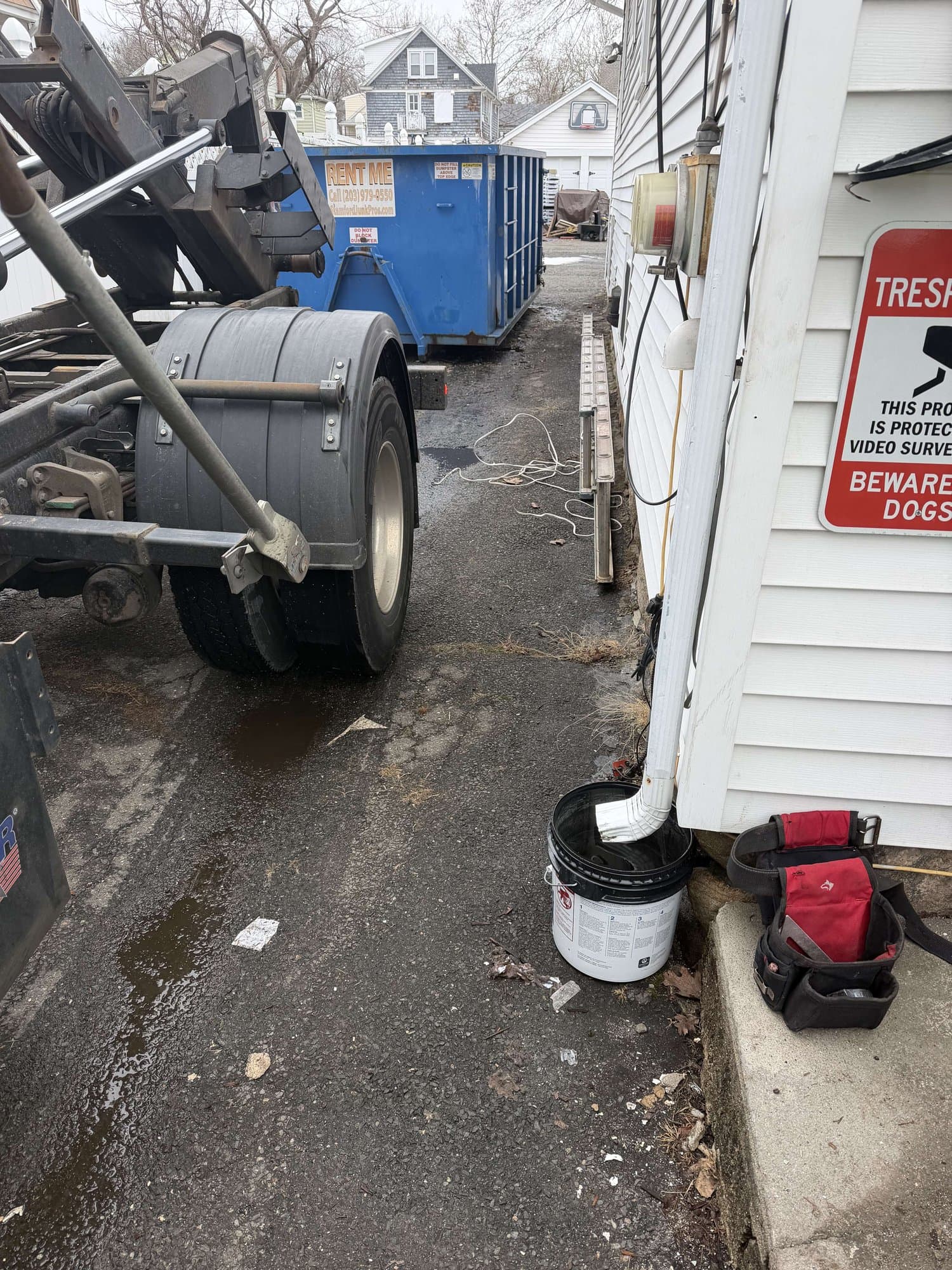 dumpster-and-truck-setup in Stamford, CT by Stamford Junk Pros